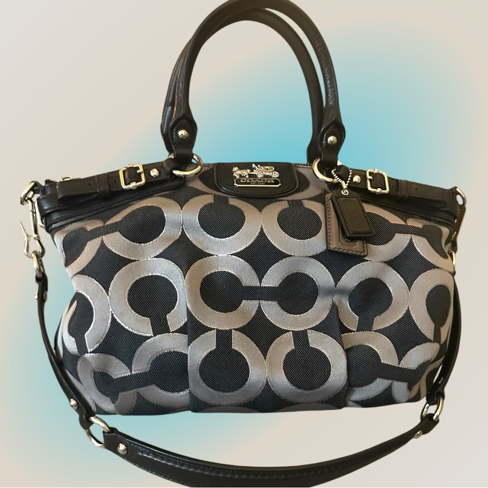 Coach 2011 Madison Op Art Bag F18808 in Silver & Black Pink Lining!‎ - Picture 3 of 16
